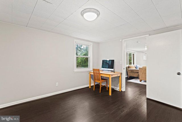 7600 HAMLET ST, Springfield, VA 22151