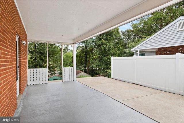 7600 HAMLET ST, Springfield, VA 22151