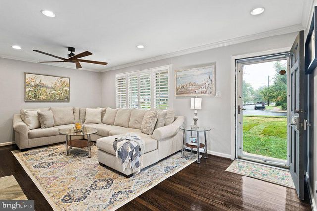 7600 HAMLET ST, Springfield, VA 22151