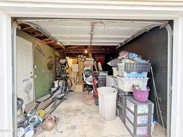 224 Sunset Lane, Howell, NJ 07731