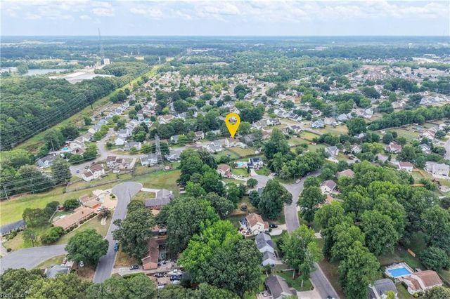 371 Knells Ridge DR, Chesapeake, VA 23320