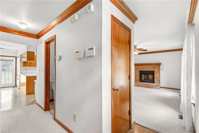 371 Knells Ridge DR, Chesapeake, VA 23320