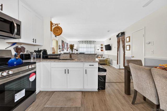9941 Woodpark, Santee, CA 92071