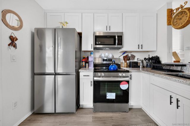 9941 Woodpark, Santee, CA 92071