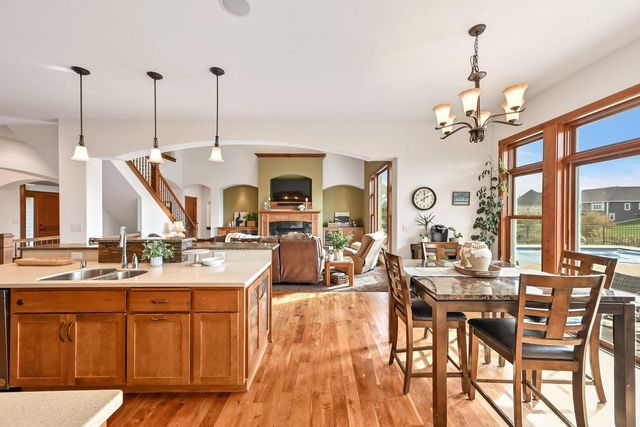 1005 E Oak COURT, Oak Creek, WI 53154