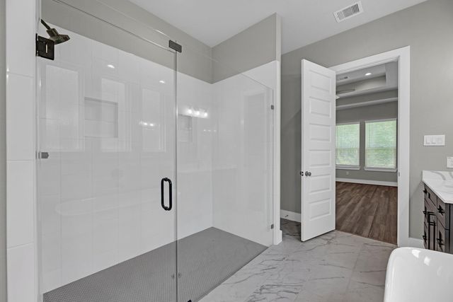 1515 Northern Dr, Dayton, TX 77535