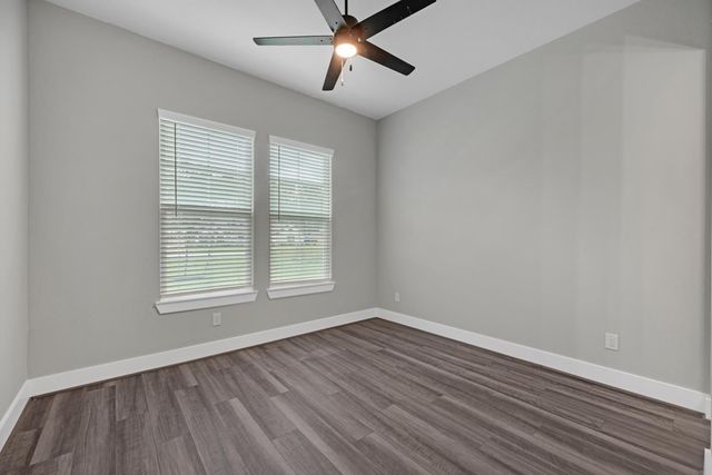 1515 Northern Dr, Dayton, TX 77535