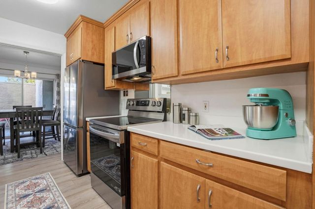 675 Sharon Park Drive 144, Menlo Park, CA 94025