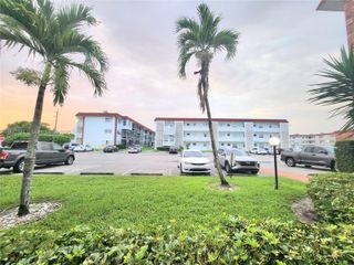 4310 NW 12th Ct 108, Lauderhill, FL 33313