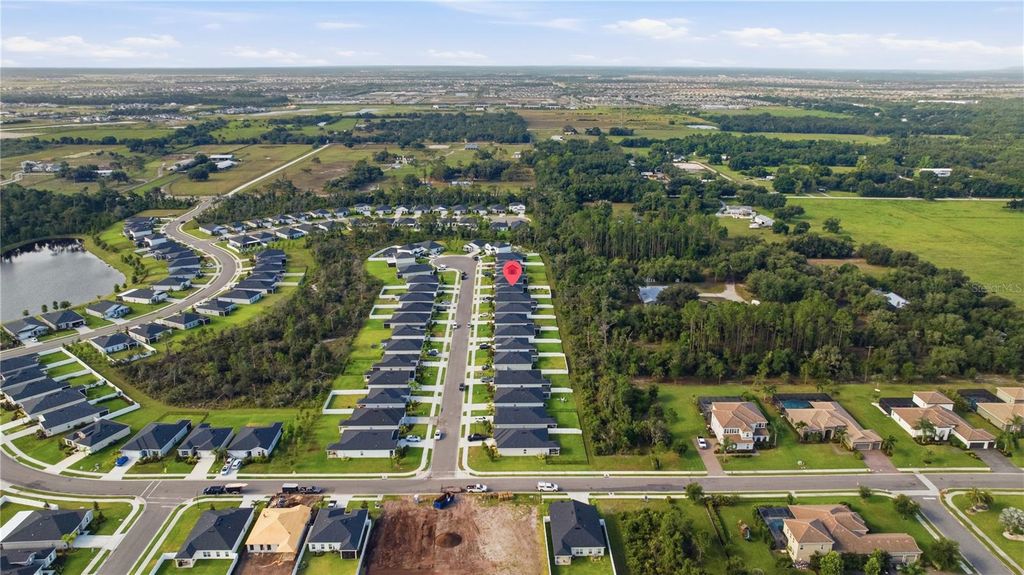 Image 48 of property listing at 822 170TH COURT E, Bradenton, FL 34212