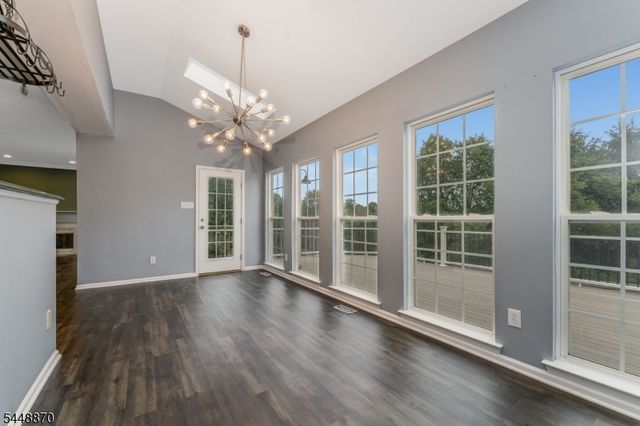 209 Kuhl Rd, Raritan Twp., NJ 08822