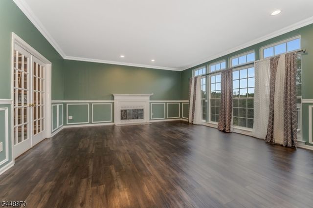 209 Kuhl Rd, Raritan Twp., NJ 08822