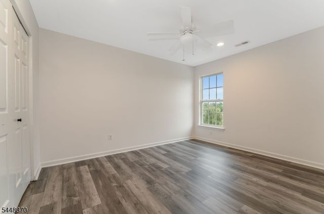 209 Kuhl Rd, Raritan Twp., NJ 08822