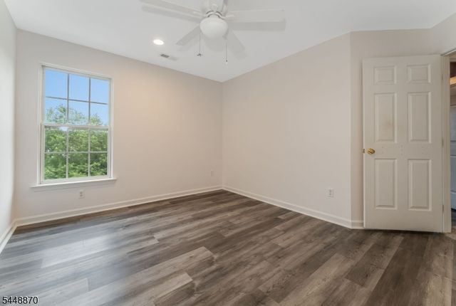 209 Kuhl Rd, Raritan Twp., NJ 08822
