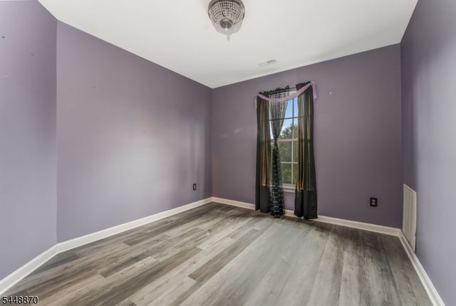 209 Kuhl Rd, Raritan Twp., NJ 08822