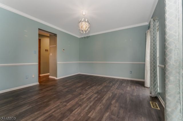 209 Kuhl Rd, Raritan Twp., NJ 08822