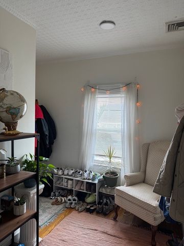 12 Joseph 2, Medford, MA 02155