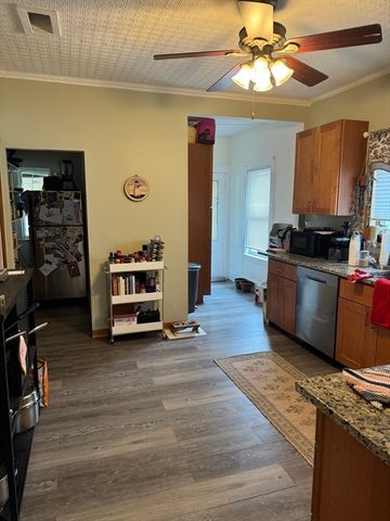 12 Joseph 2, Medford, MA 02155
