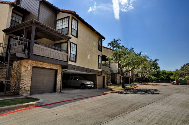 2610 Lakehill Lane 17C, Carrollton, TX 75006