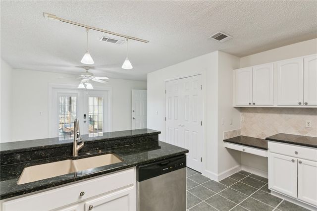 103 Cooper Circle, Brunswick, GA 31525