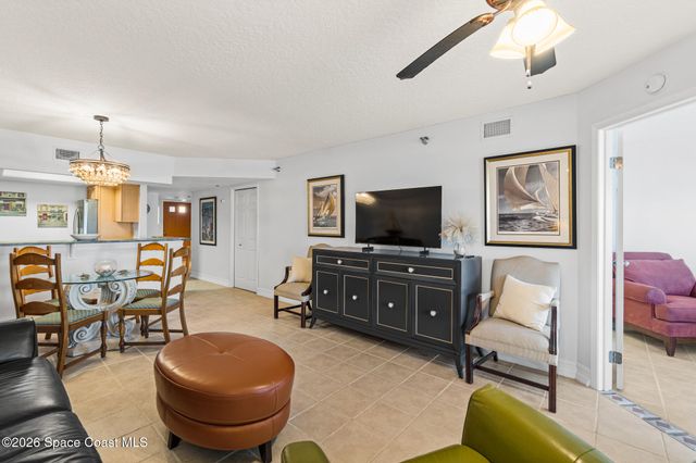 3031 S Atlantic Avenue 202, Cocoa Beach, FL 32931