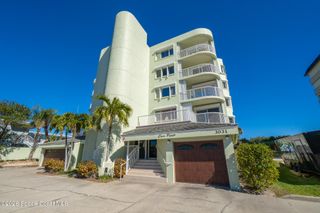 3031 S Atlantic Avenue 202, Cocoa Beach, FL 32931