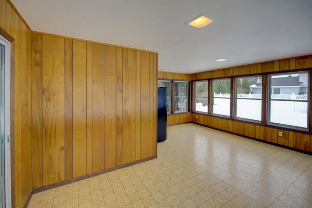 760 KENSINGTON ROAD, Neenah, WI 54956