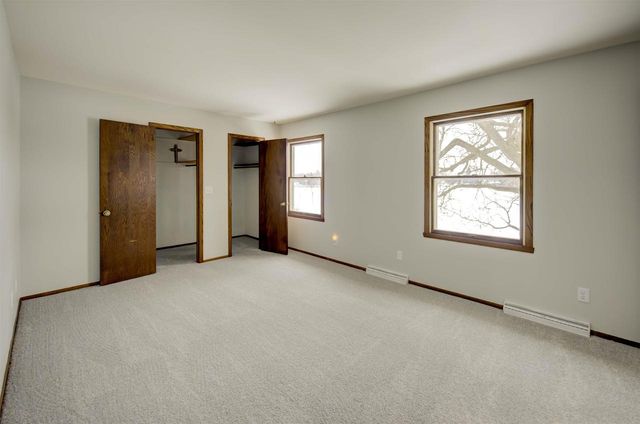 760 KENSINGTON ROAD, Neenah, WI 54956