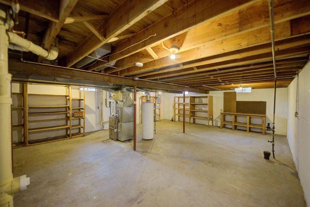 760 KENSINGTON ROAD, Neenah, WI 54956