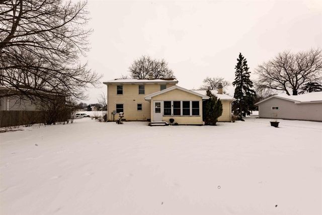 760 KENSINGTON ROAD, Neenah, WI 54956