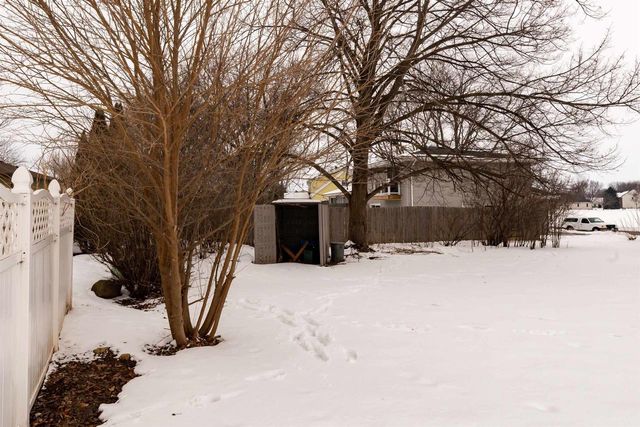 760 KENSINGTON ROAD, Neenah, WI 54956