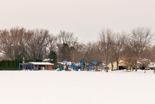 760 KENSINGTON ROAD, Neenah, WI 54956