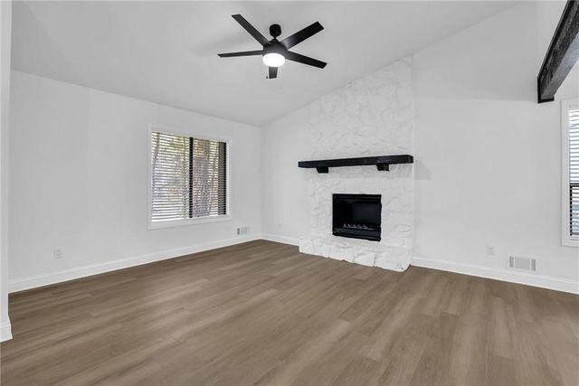 1334 Wood Park NW Drive, Kennesaw, GA 30152