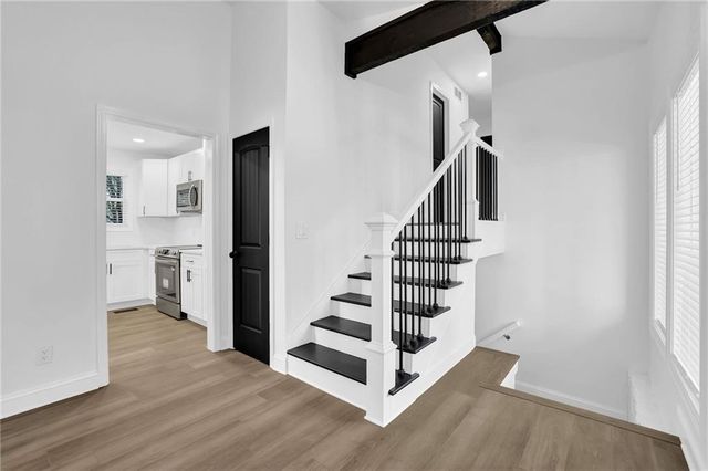 1334 Wood Park NW Drive, Kennesaw, GA 30152