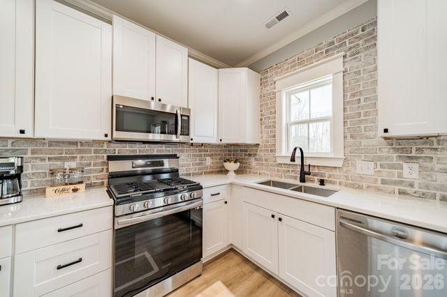 2005 Briarwood Circle, Fort Mill, SC 29715