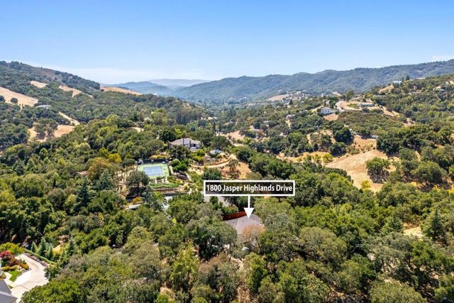 1800 Jasper Highlands Drive, Morgan Hill, CA 95037