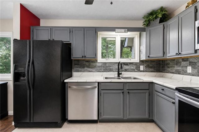 299 Washboard Road, Cleveland, GA 30528