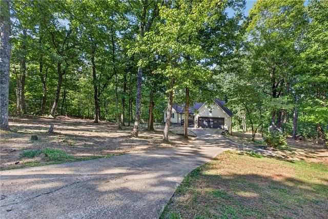 299 Washboard Road, Cleveland, GA 30528
