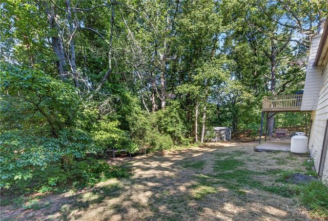 299 Washboard Road, Cleveland, GA 30528