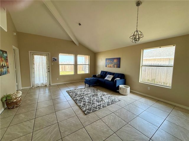 15318 Cruiser St A & B, Corpus Christi, TX 78418