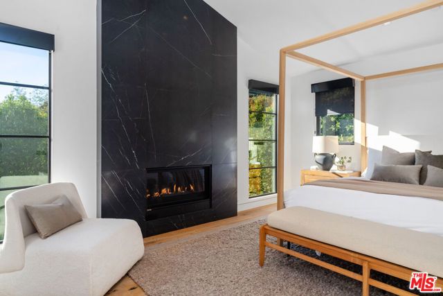 1146 Sierra Alta Way, Los Angeles, CA 90069