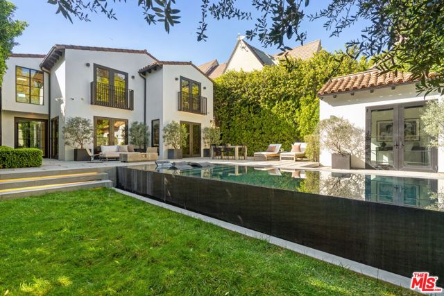 1146 Sierra Alta Way, Los Angeles, CA 90069