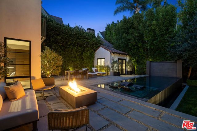 1146 Sierra Alta Way, Los Angeles, CA 90069
