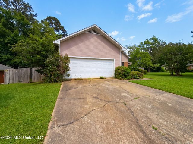 604 Bradford Drive, Brandon, MS 39047