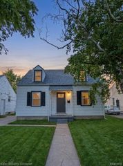 5530 Lodewyck Street, Detroit, MI 48224