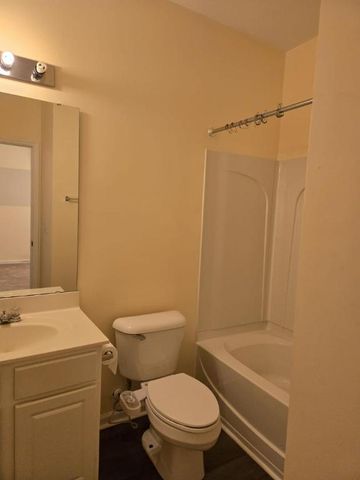 120 Linden Park Lane, Cary, NC 27519