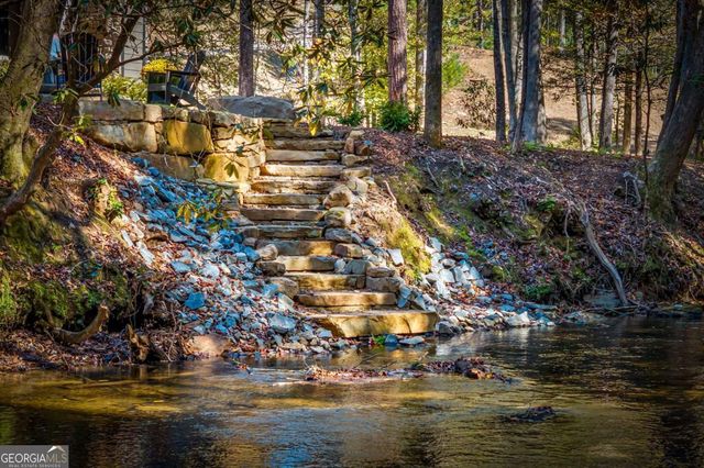 156 Horatio Drive, Blue Ridge, GA 30513