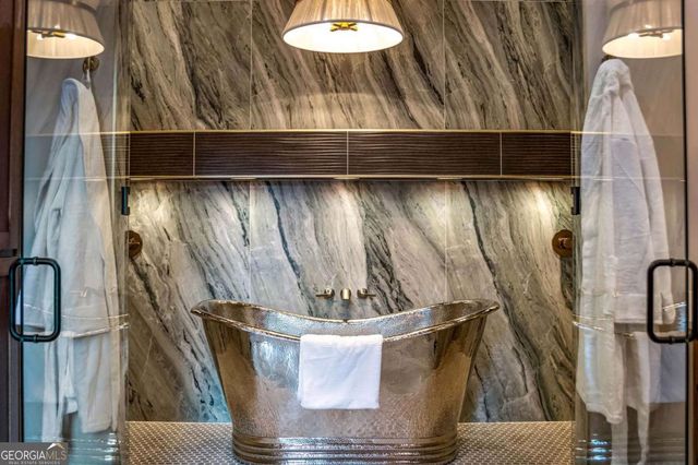 156 Horatio Drive, Blue Ridge, GA 30513