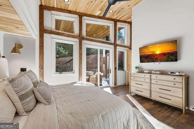 156 Horatio Drive, Blue Ridge, GA 30513