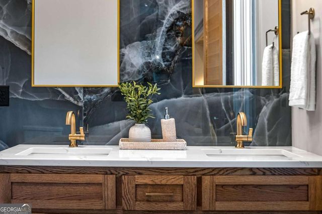 156 Horatio Drive, Blue Ridge, GA 30513